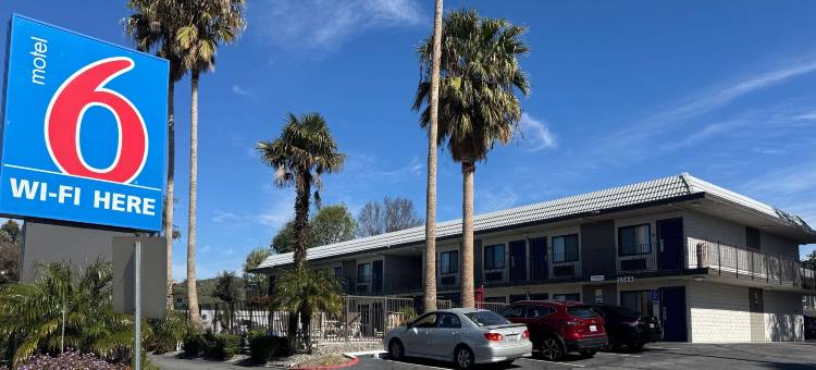西米谷6号汽车旅馆(Motel 6 Simi Valley, CA)图片