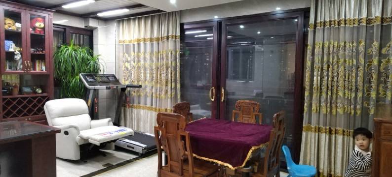 家家爱民宿(龙坪街分店)图片