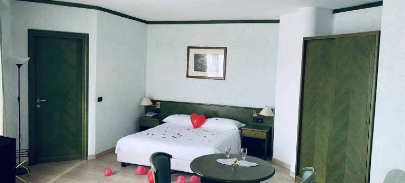 因佩拉托雷公园酒店(Park Hotel Imperatore Adriano)图片