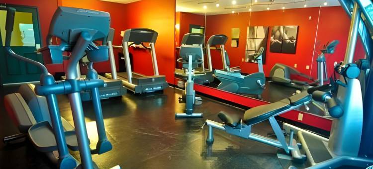 爱荷华克林顿丽怡酒店(Country Inn & Suites by Radisson, Clinton, IA)图片