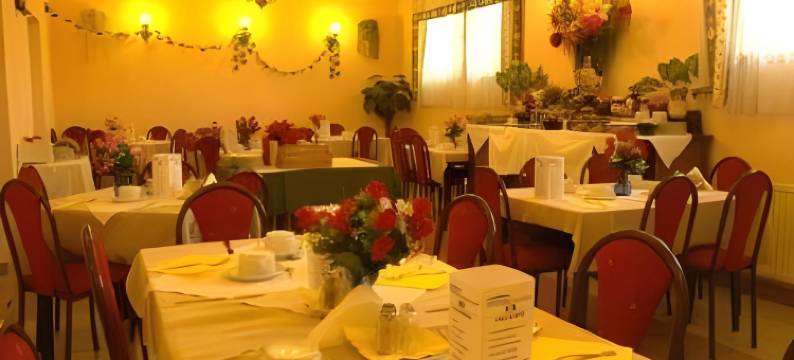 布达佩斯ATTILA酒店(Attila Hotel Budapest)图片