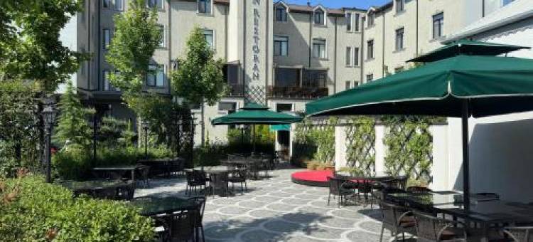 Leon Hotel Spa Ganja图片