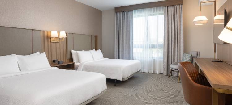 洛杉矶蒙特利公园假日酒店套房(Holiday Inn & Suites Monterey Park - Los Angeles)图片