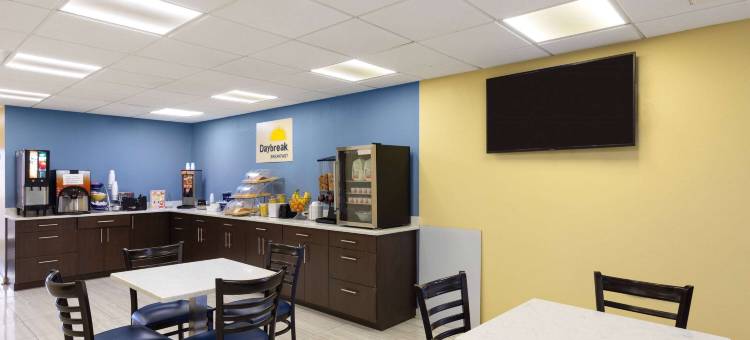 奥克格罗夫/坎贝尔堡戴斯酒店(Days Inn by Wyndham Oak Grove/Ft. Campbell)图片