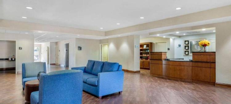 东部舒适套房酒店(Comfort Suites East)图片