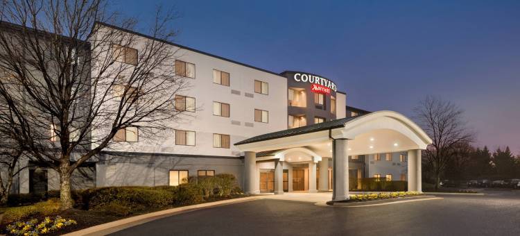 波托马克米尔斯伍德布里奇万怡酒店(Courtyard Potomac Mills Woodbridge)图片