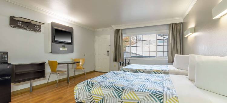 圣何塞会议中心6号汽车旅馆(Motel 6 San Jose, CA - Convention Center)图片