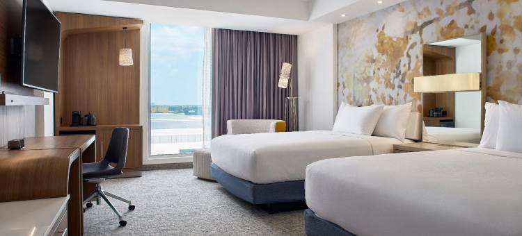 梅尼达市区万怡酒店(Courtyard Merida Downtown)图片