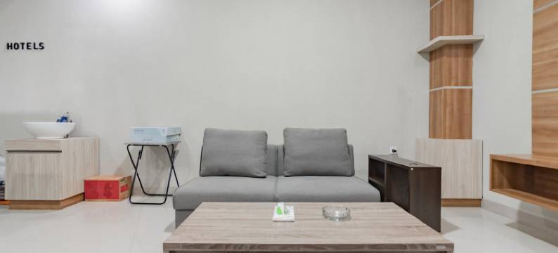 红多兹伊斯兰酒店-塔西马来亚波米宾馆(RedDoorz Syariah @ Boemi Guesthouse Tasikmalaya)图片