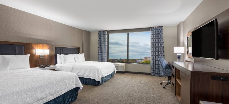 韦恩堡市中心欢朋套房酒店(Hampton Inn & Suites Fort Wayne Downtown)图片