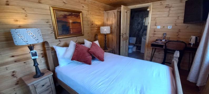 墙洞(The Hole in the Wall)图片