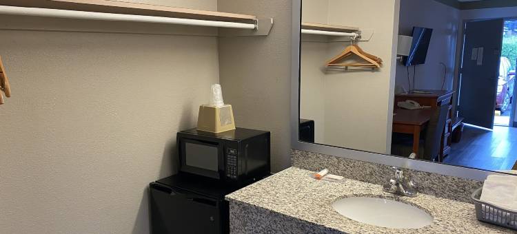 卡巴鲁斯旅馆(Cabarrus Inn)图片