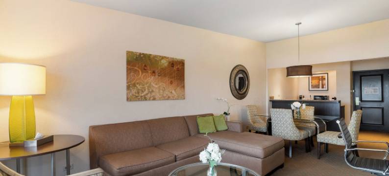 安提阿酒店及套房(Antioch Hotel & Suites)图片