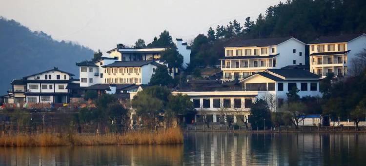海盐南北湖湖光山居度假酒店图片