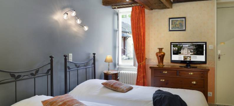 吉拉德尔庄园之家酒店(Logis Manoir de La Giraudière)图片