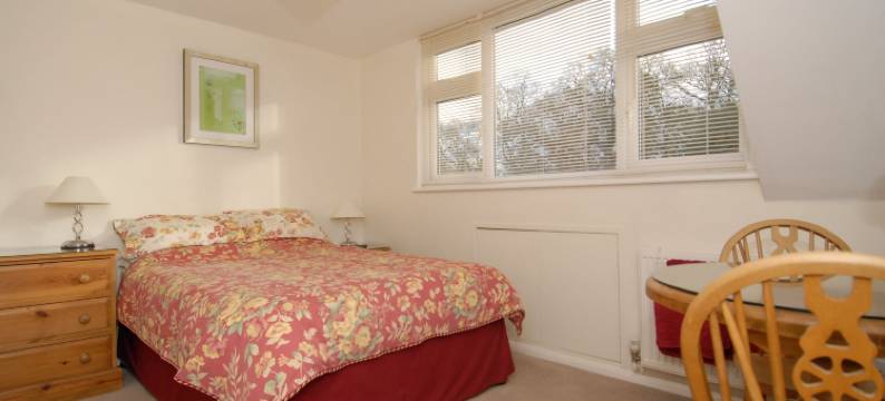 阿巴克丝家庭旅馆(Abacus Bed and Breakfast, Blackwater, Hampshire)图片