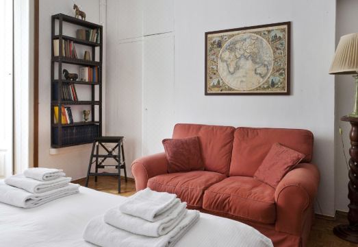 Colonnetta Hotel Overview