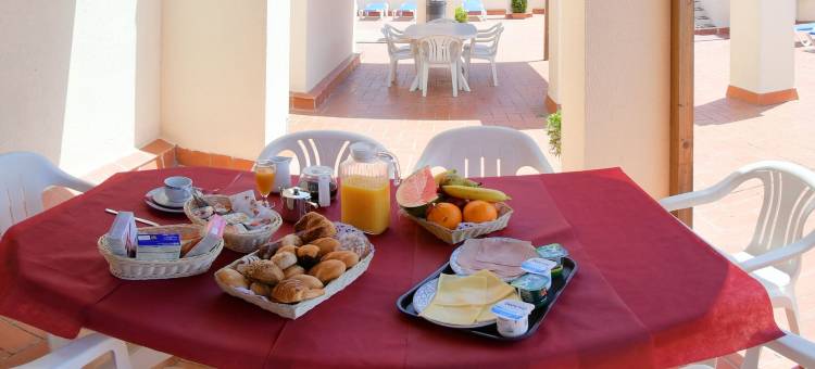 公寓伯特伦酒店(Aparthotel Bertrán)图片