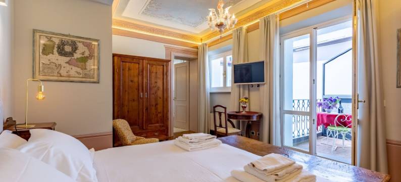 托托雷利别墅(Villa Tortorelli)图片