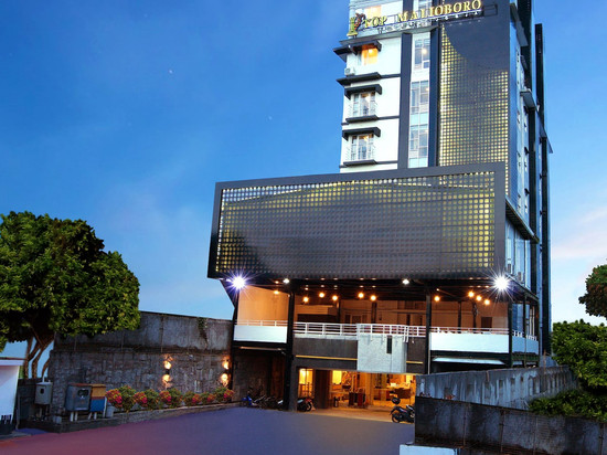 马里奥波洛日惹特级酒店