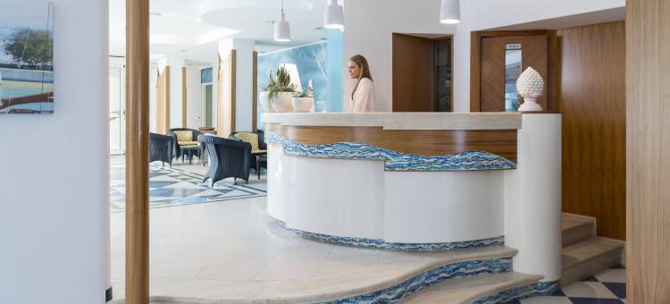 卢克索海滩精品酒店卡托里卡(Luxor Cattolica Beach Hotel)图片