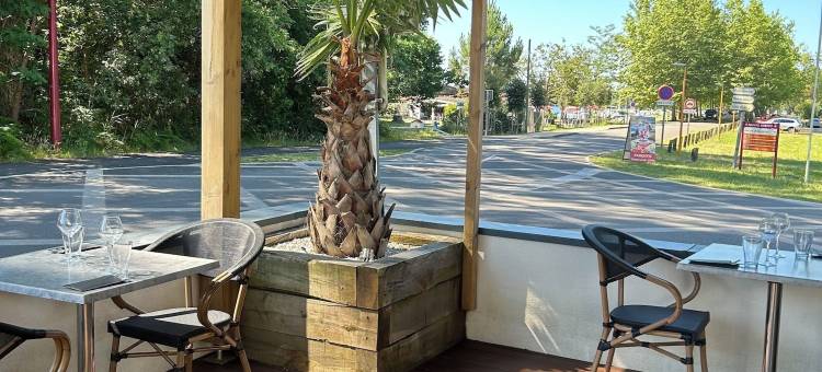 原创精品湖滨酒店-比斯卡尔罗斯海滩(The Originals Boutique, Hotel Lakeside)图片