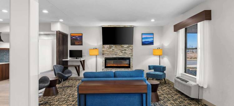 High Point Inn & Suites图片