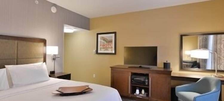 希尔顿欢朋套房酒店-丰迪拉克(Hampton Inn Fond du Lac, WI)图片