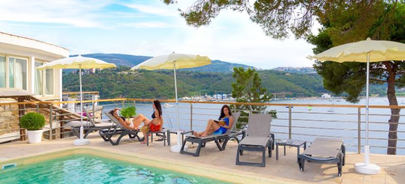 普拉塞酒店(Hotel Plaza)图片