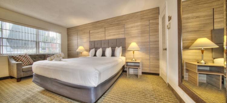 海滩俱乐部华丽度假村(Club Lux Resort by the Beach)图片