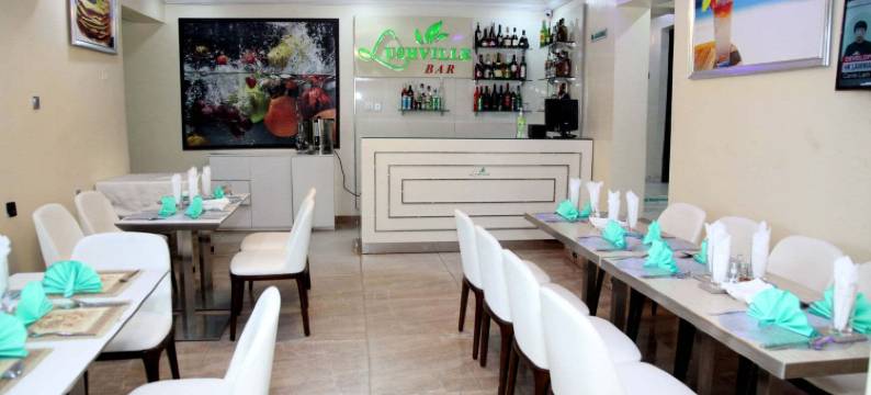 卢什维尔套房酒店(Lushville Hotel & Suites)图片