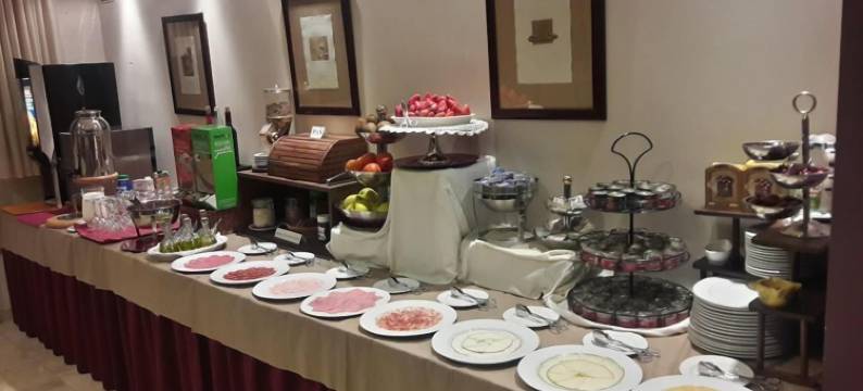 伊萨斯山谷酒店(Hotel Valle de Izas)图片