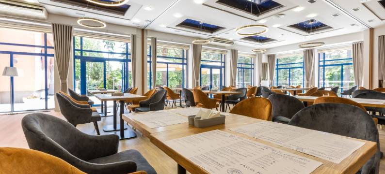 库多瓦放松工坊酒店(Hotel Kudowa Manufaktura Relaksu)图片