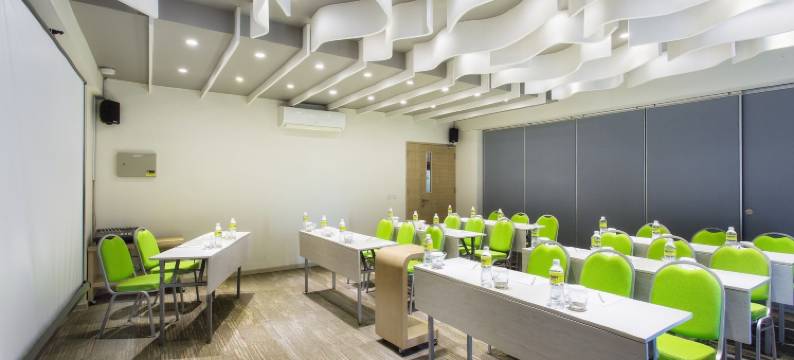 武吉金巴兰我的酒店(MaxOneHotels at Bukit Jimbaran)图片