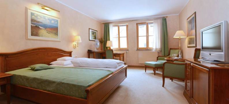 布劳威尔特老城酒店(Altstadthotel Bräuwirt)图片