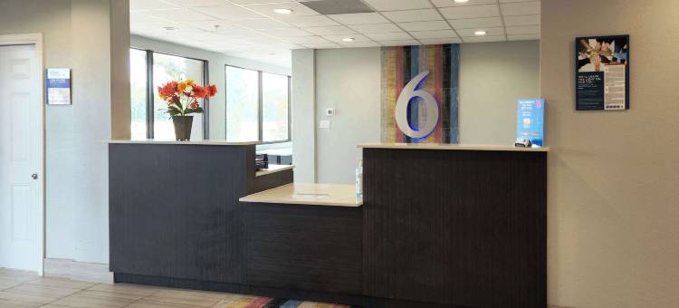 Studio 6 阿尔文，TX(Studio 6 Alvin, TX)图片
