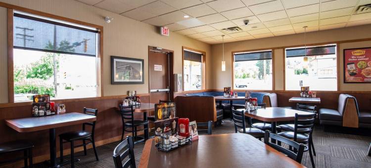 坎卢普斯桑德曼酒店(Sandman Inn Kamloops)图片