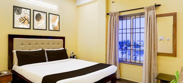 Super Townhouse White Town Rock Beach Formerly Prakasam Residency图片