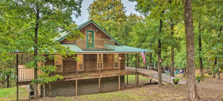 斯克兰顿的湖畔隐居处: 宽敞的露台(Lakefront Hideaway in Scranton Spacious Deck)图片