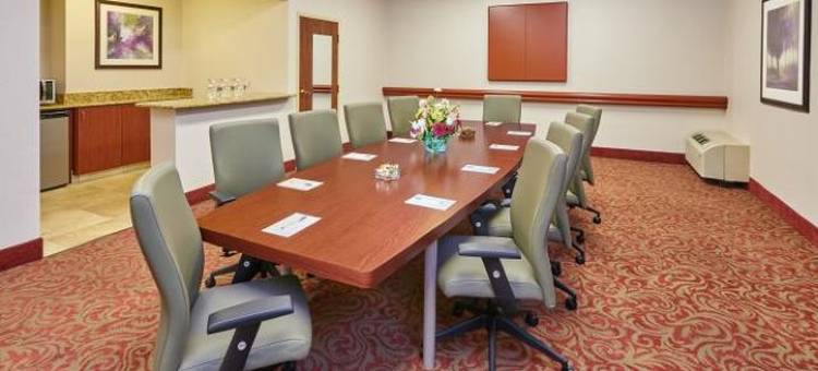 东皮奥里亚欢朋酒店(Hampton Inn Peoria-East at the Riverboat Casino)图片