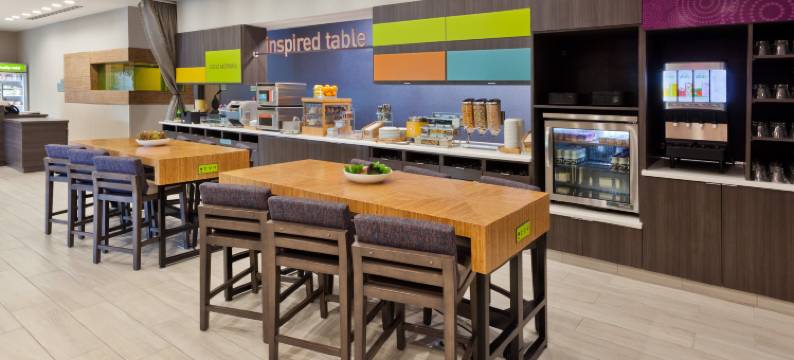 伯明翰考隆内德希尔顿惠庭酒店(Home2 Suites by Hilton Birmingham Colonnade)图片