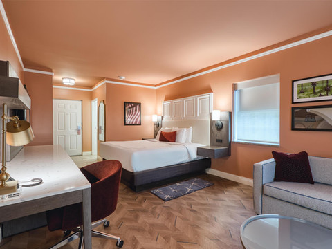 Best Western Plus Country Cupboard Inn