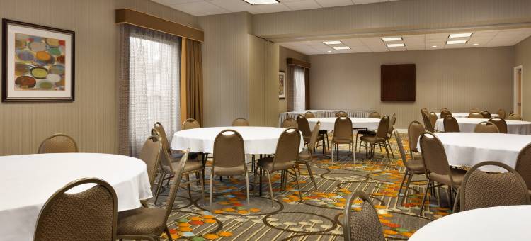 拉戈欢朋套房酒店(Hampton Inn & Suites Largo)图片