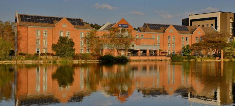 城市小屋-约翰内斯堡鲁德普特(Town Lodge Roodepoort)图片