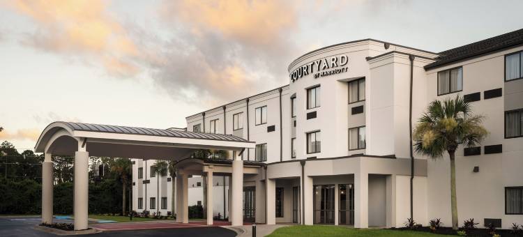 布朗维克万怡酒店(Courtyard by Marriott Brunswick)图片