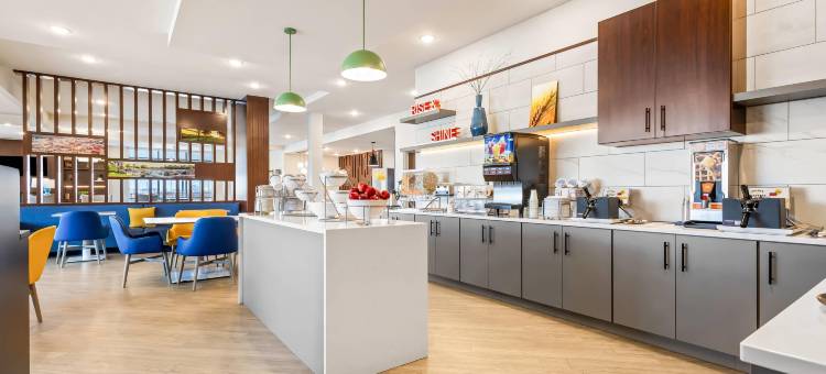 舒适套房酒店桑福德体育复杂(Comfort Inn & Suites at Sanford Sports Complex)图片