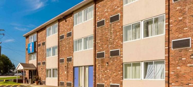 新斯坦顿6号汽车旅馆(Motel 6 New Stanton, PA)图片