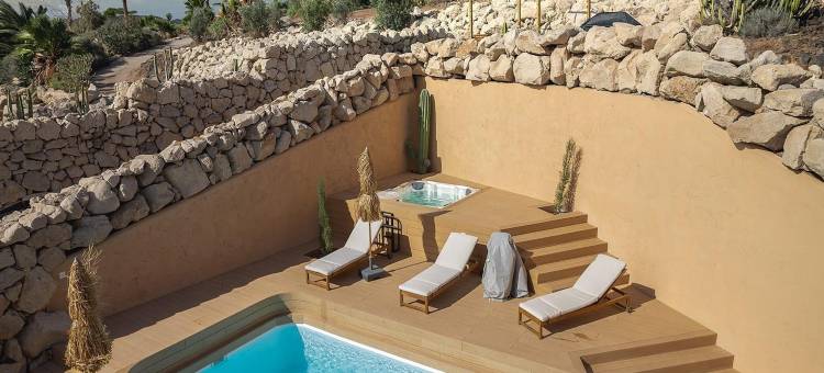 Chalet Amarilla Golf with Pool & Jacuzzi图片