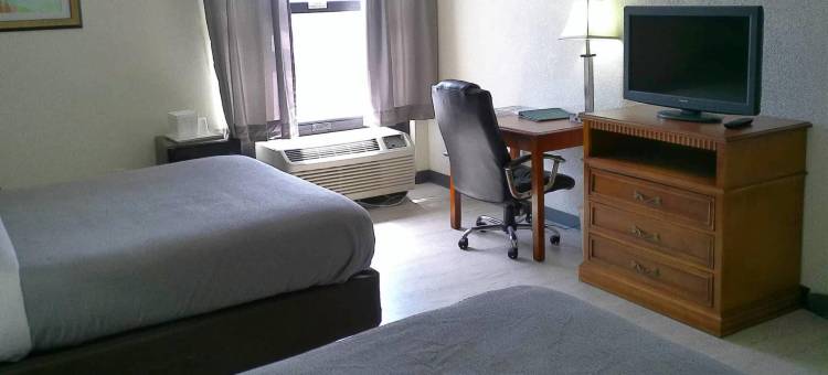 品质酒店及套房(Quality Inn and Suites Indianapolis)图片