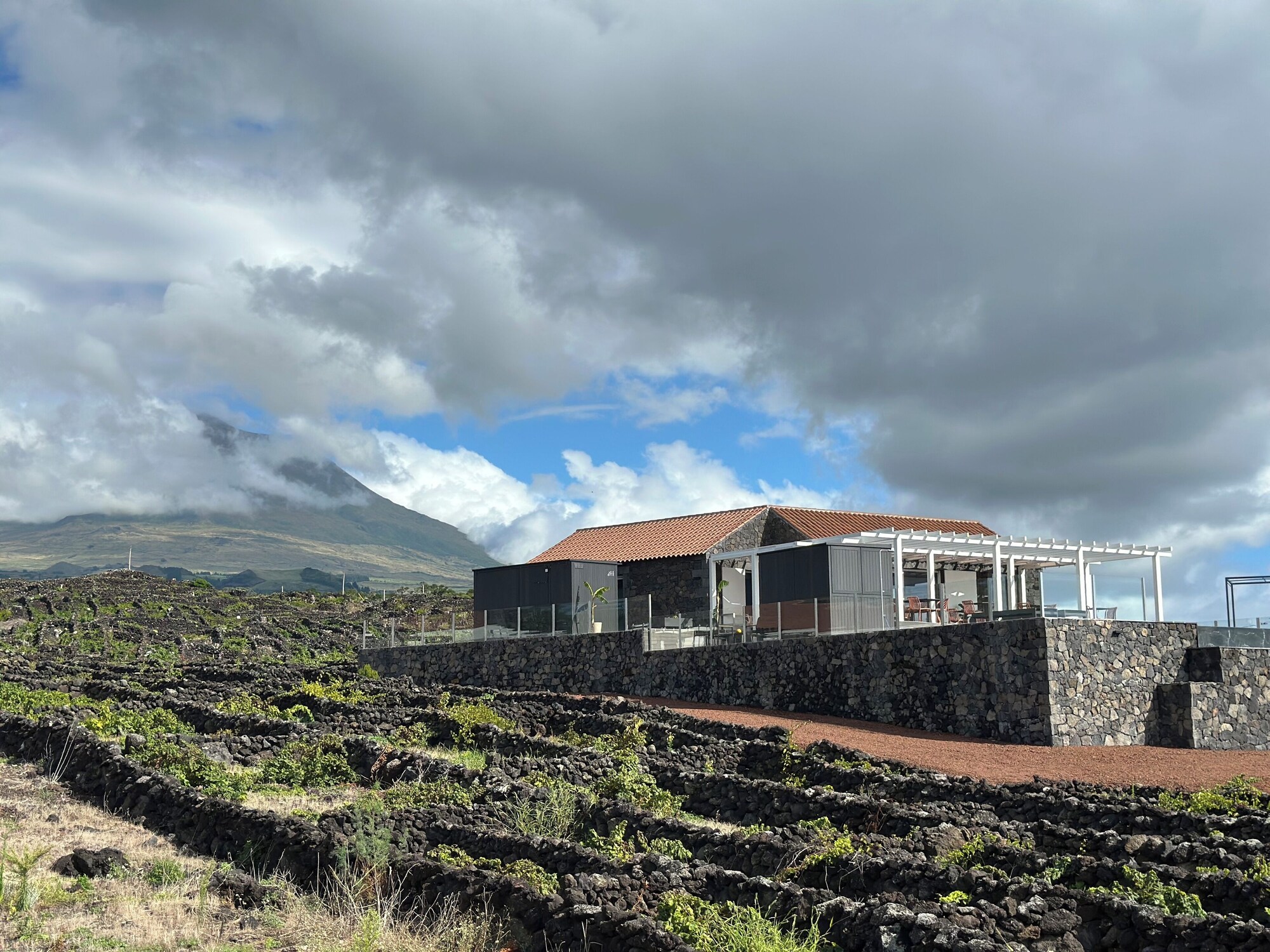 Vinhas do Calhau Over view